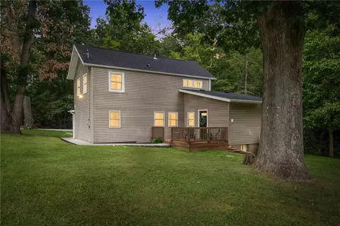 480 Freeman Fls, Acme, PA 15610