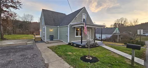 102 Donald Ave, Sewickley, PA 15143