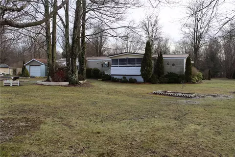 2495 Leach Rd, Linesville, PA 16424