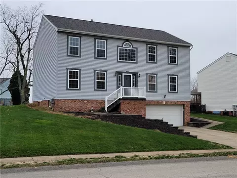 532 Grandshire Dr, Cranberry Township, PA 16066