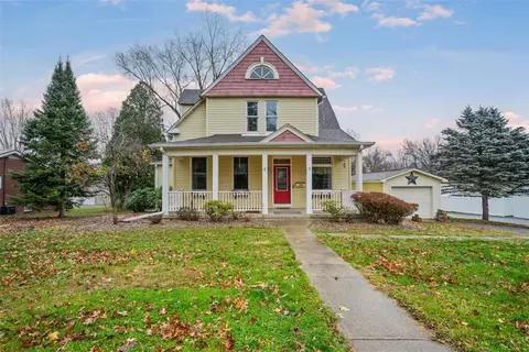 745 8th Ave, Beaver Falls, PA 15010