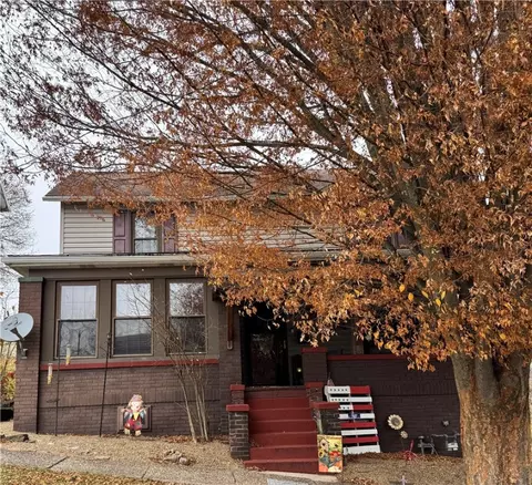 447 Washington Ave, Leechburg, PA 15656