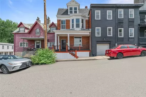 295 38th St, Pittsburgh, PA 15201