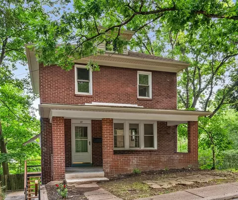 17 Wilkins, Pittsburgh, PA 15221