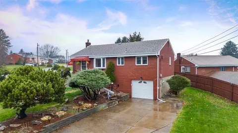 108 Starling Dr, Mckees Rocks, PA 15136