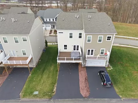 828 Oneida Cir, Mars, PA 16046 photo 25