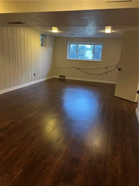 Living - 13261 Sylvia, North Huntingdon, PA 15642 photo 2 of 2