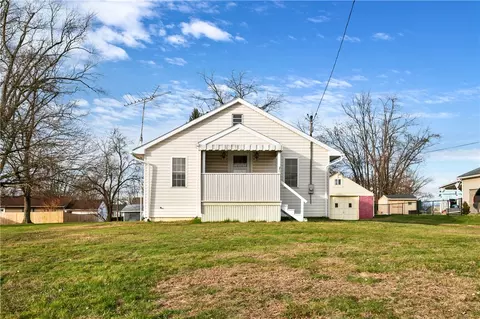1212 Covert St, Aliquippa, PA 15001