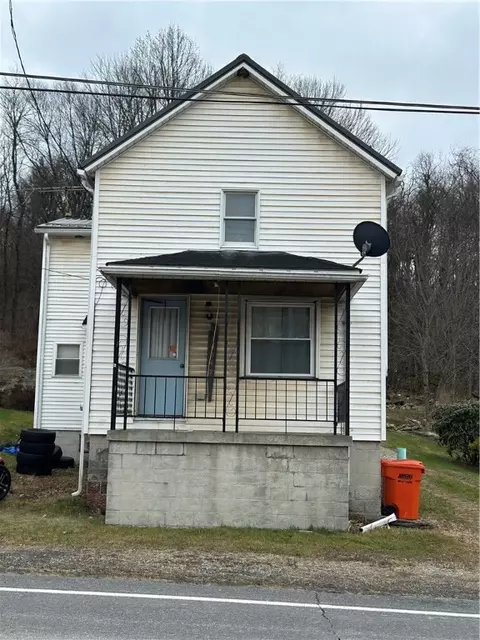 10042 Route 553 Hwy, Mentcle, PA 15761