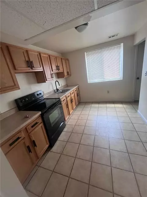 4502 Bataan Ave, Clairton, PA 15025 photo 2