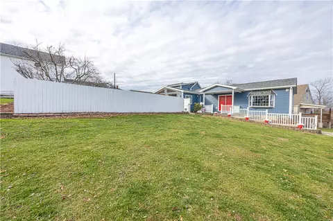 13 Trader St, Uniontown, PA 15401