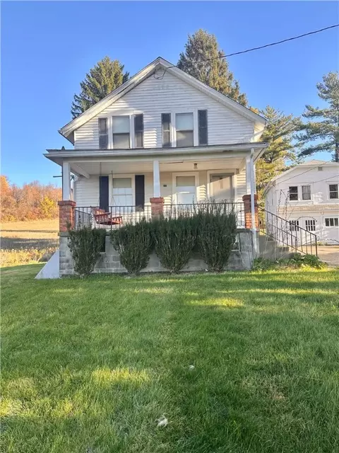 7817 National Pike, Uniontown, PA 15401