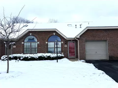 1441 Lyons Chase Cir, Murrysville, PA 15668
