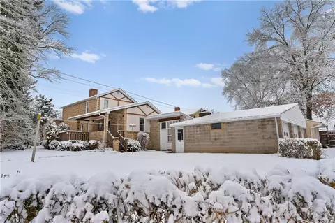 436 Bairdford Rd, Bairdford, PA 15006