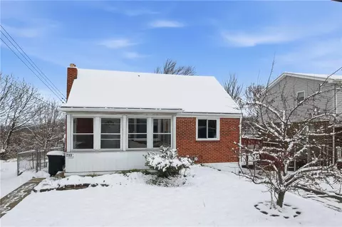 703 Overhill Dr, North Versailles, PA 15137