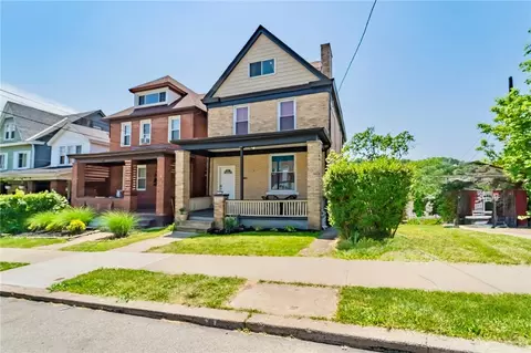 102 Secane Ave, Pittsburgh, PA 15211