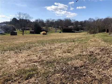 tbd Deer Creek Dr, Mount Pleasant, PA 15666