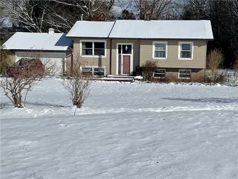 506 Lake Wilhelm Rd, Sandy Lake, PA 16145