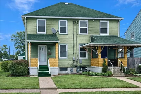 900 Vankirk St, Clairton, PA 15025