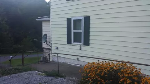 470 Harrison St, Clymer, PA 15728