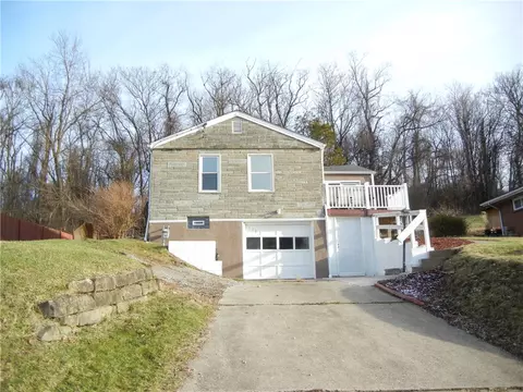 158 Moffat Ave, Washington, PA 15301