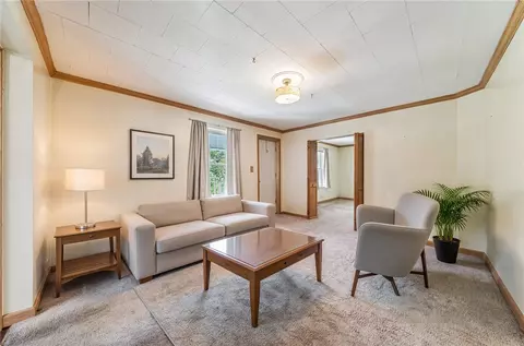 Living - 29 Creedmore Rd, Cecil, PA 15321 photo 3 of 7