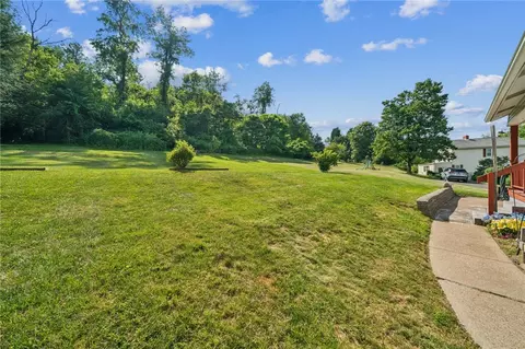 Exterior - 29 Creedmore Rd, Cecil, PA 15321 photo 3 of 8