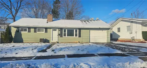 20 Davidson Ave, Greenville, PA 16125