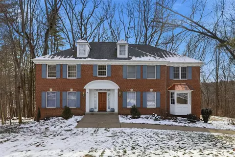 4544 Nature Trail Dr, Allison Park, PA 15101