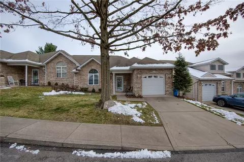 563 Newport, Pittsburgh, PA 15235