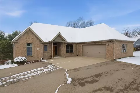 123 Meadowvue Dr, Wexford, PA 15090