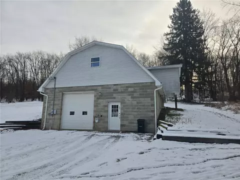 121 Olive St, Karns City, PA 16041
