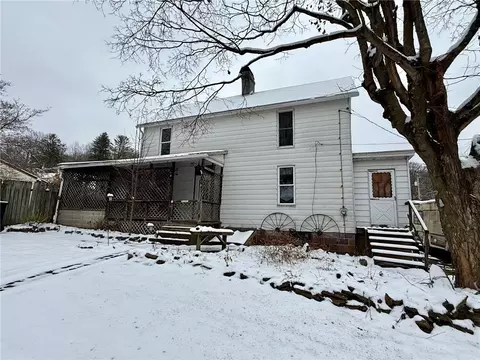 19 Second St, Marianna, PA 15345