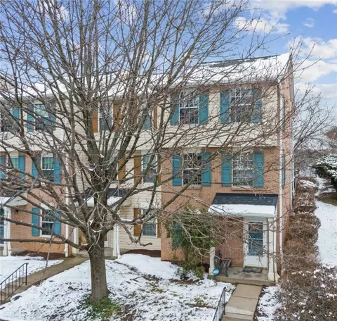 3242 Ward St, Pittsburgh, PA 15213