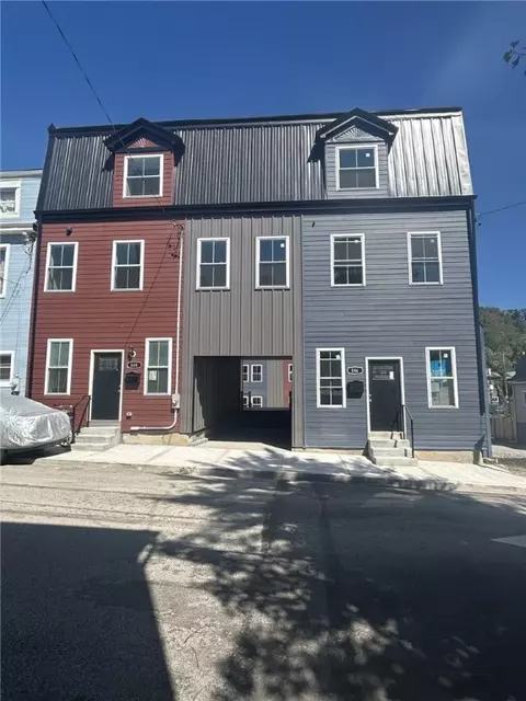 844-846 845-847 Tripoli St, Pittsburgh, PA 15212