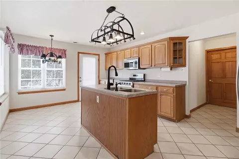 Kitchen - 135 Lake Front Dr, Loretto, PA 15940 photo 1 of 5