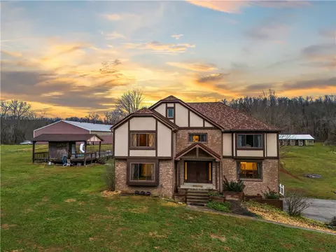 420 Vaneal Rd, Washington, PA 15301