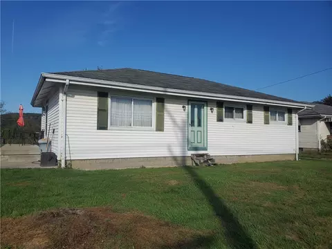 113 Sunset St, Ford City, PA 16226