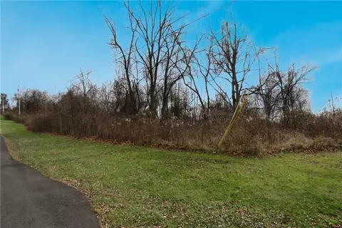 lot3 R Aronamerlin Ln, Irwin, PA 15642 photo 3
