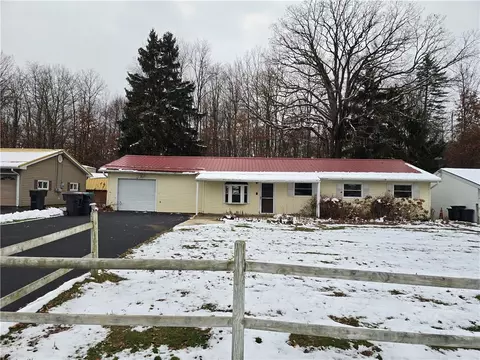 244 Sherwood Dr, Cranberry Township, PA 16066