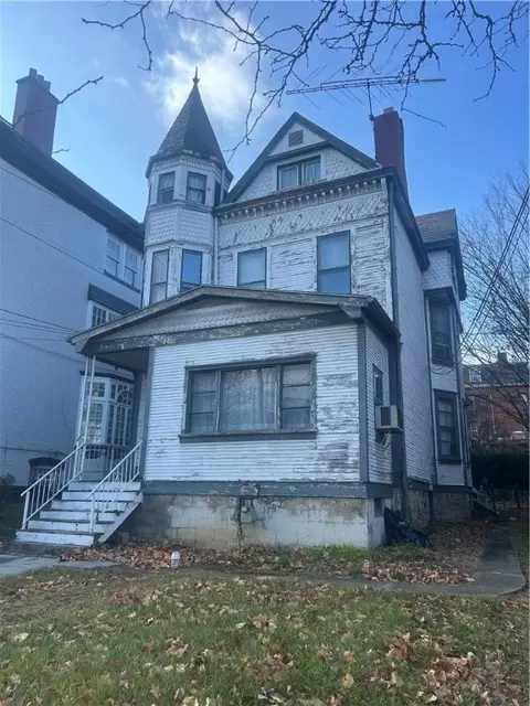 222 End Ave, Pittsburgh, PA 15221