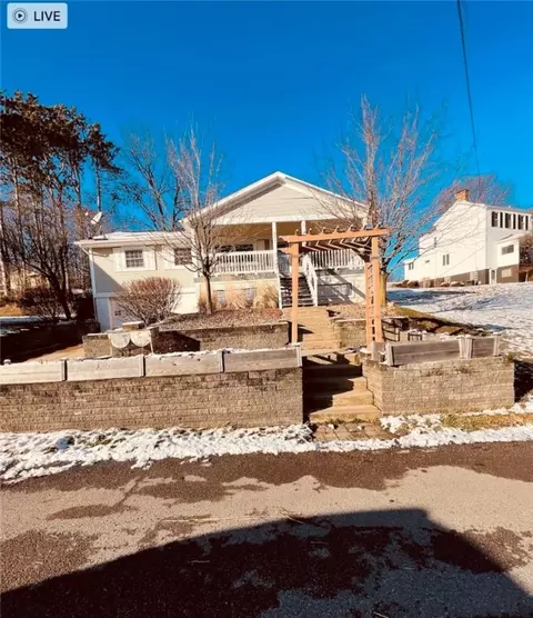 211 Fairmont St, Mcdonald, PA 15057