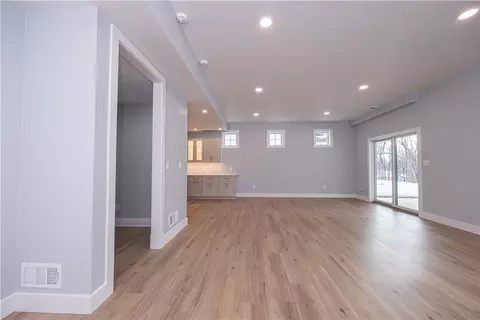 Living - 1213 Harrison Ct, Export, PA 15632 photo 3 of 6