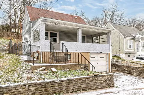 114 James St, North Versailles, PA 15137