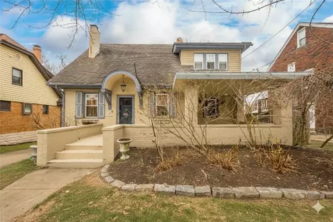 125 W Marlin Dr, Pittsburgh, PA 15216