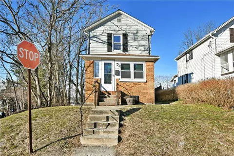 974 Coleman Ave, Sharpsville, PA 16150
