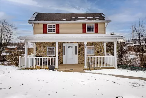 1011 Franklin St, Harrison City, PA 15636