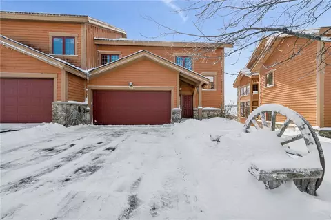 112 Woodside Ln, Champion, PA 15622