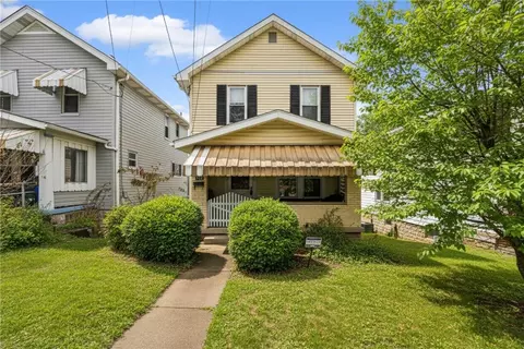 711 Hiland Ave, Coraopolis, PA 15108