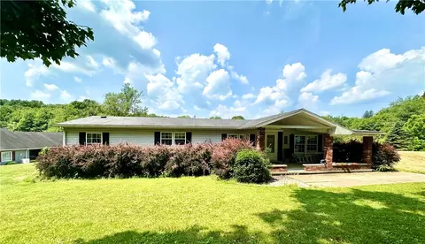 107 Rose Ln, Rimersburg, PA 16248